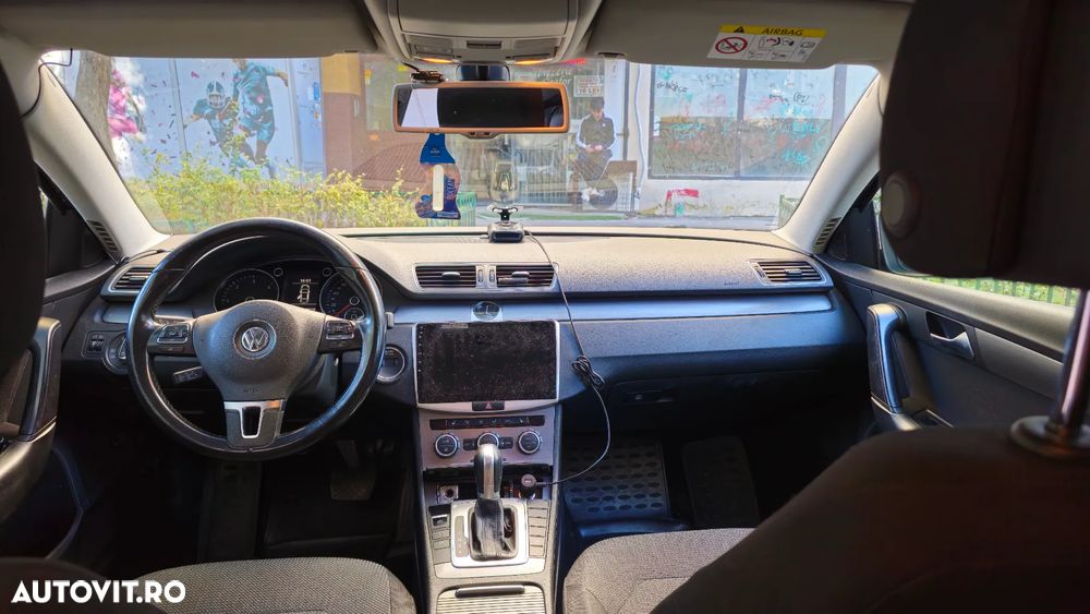 Volkswagen Passat 2.0 TDI BlueMotion Tehnology DSG Comfortline - 9