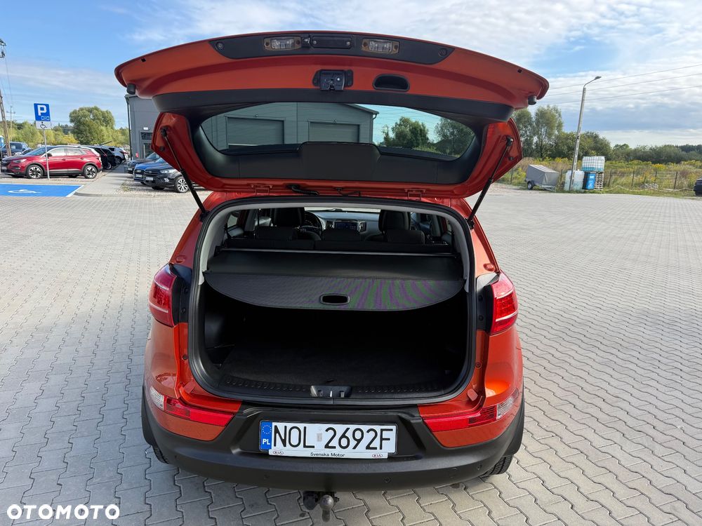 Kia Sportage 1.7 CRDI 2WD ISG Dream-Team Edition - 9