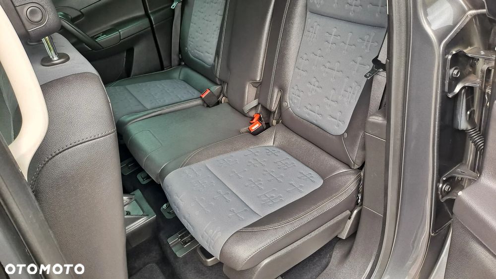 Opel Meriva - 12