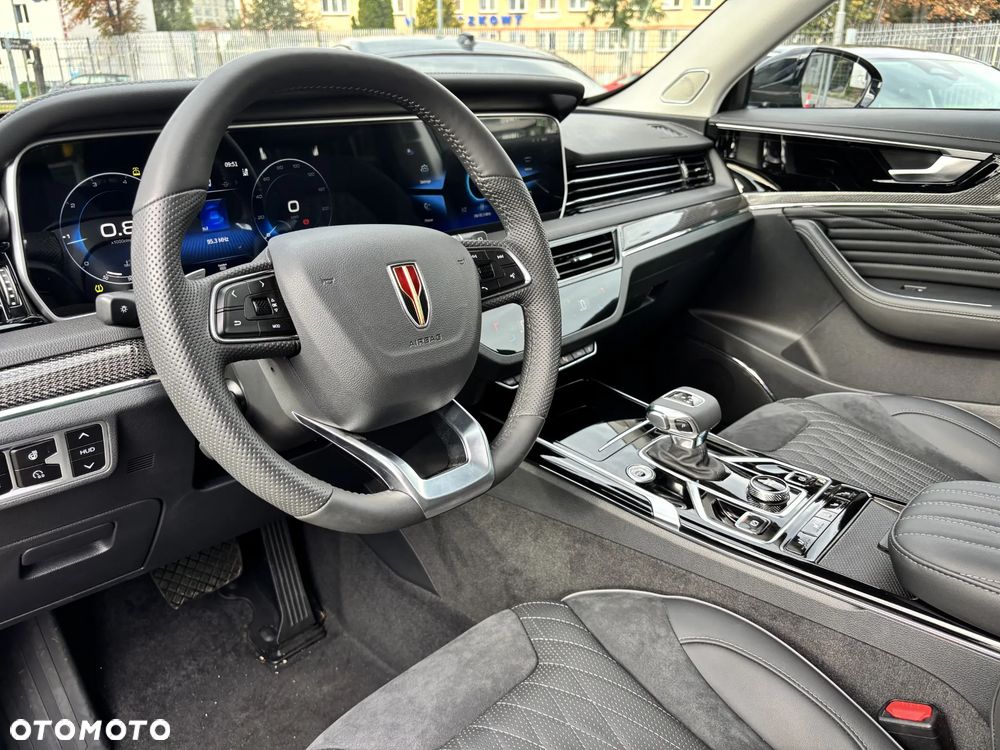 Hongqi HS5 - 8