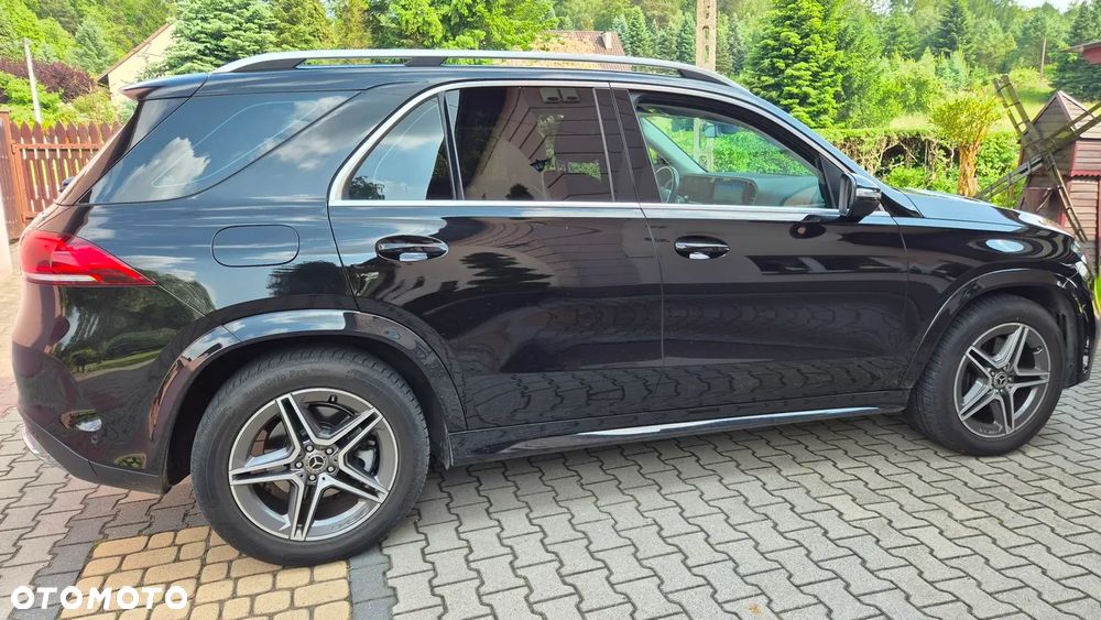 Mercedes-Benz GLE 300 d 4Matic 9G-TRONIC AMG Line - 29