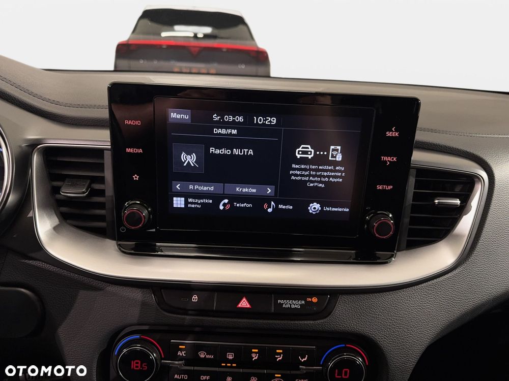 Kia XCeed - 25