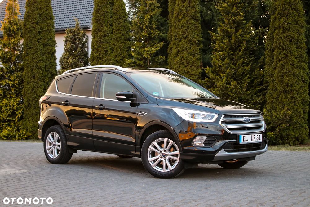 Ford Kuga 1.5 EcoBoost 2x4 Titanium - 2
