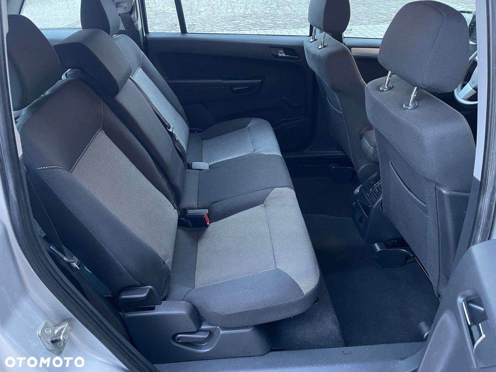 Opel Zafira Tourer 1.8 Edition - 8