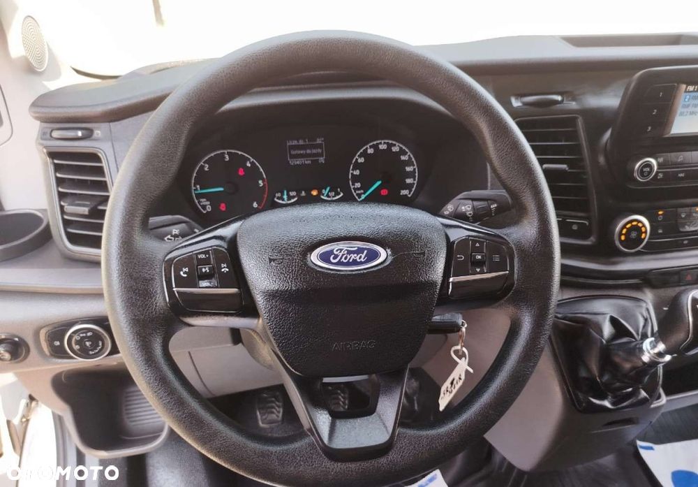 Ford Transit - 19