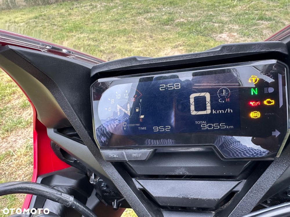 Honda CBR - 8