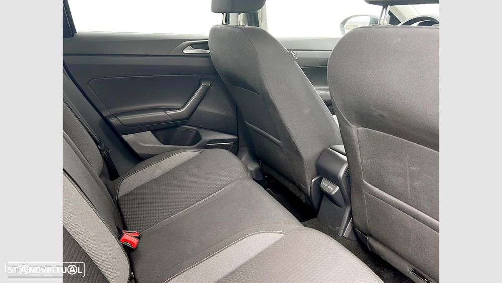 VW Taigo 1.0 TSI Urban - 17