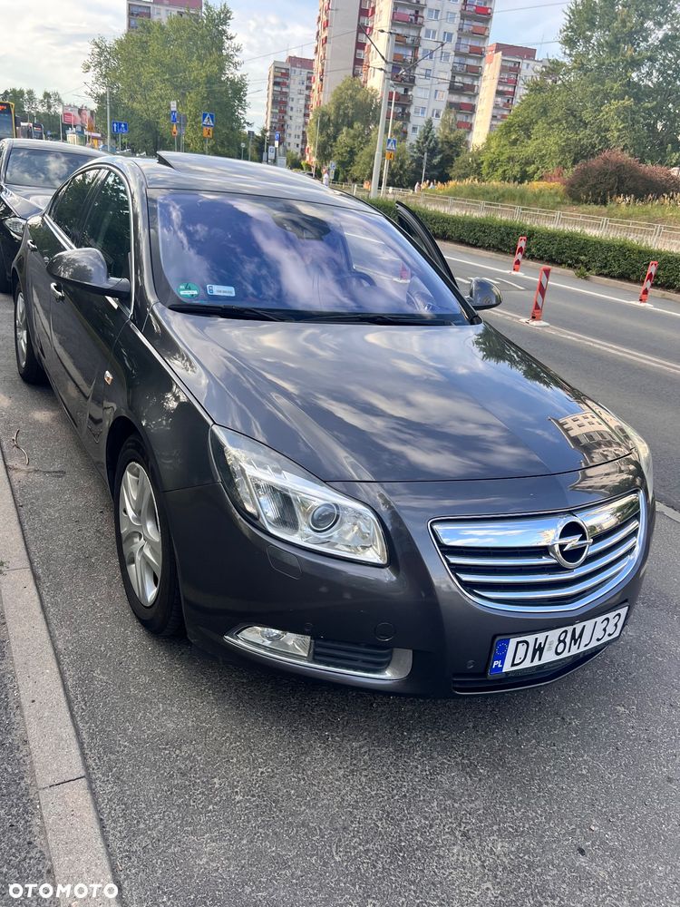 Opel Insignia 2.0 T Cosmo 4x4 - 1