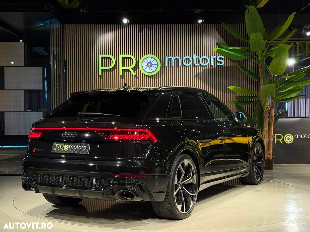 Audi RS Q8 - 13