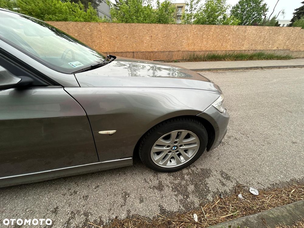 BMW Seria 3 318d - 7