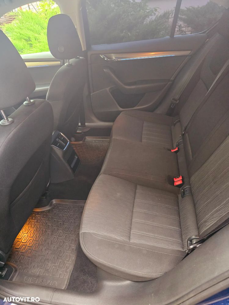 Skoda Octavia - 4