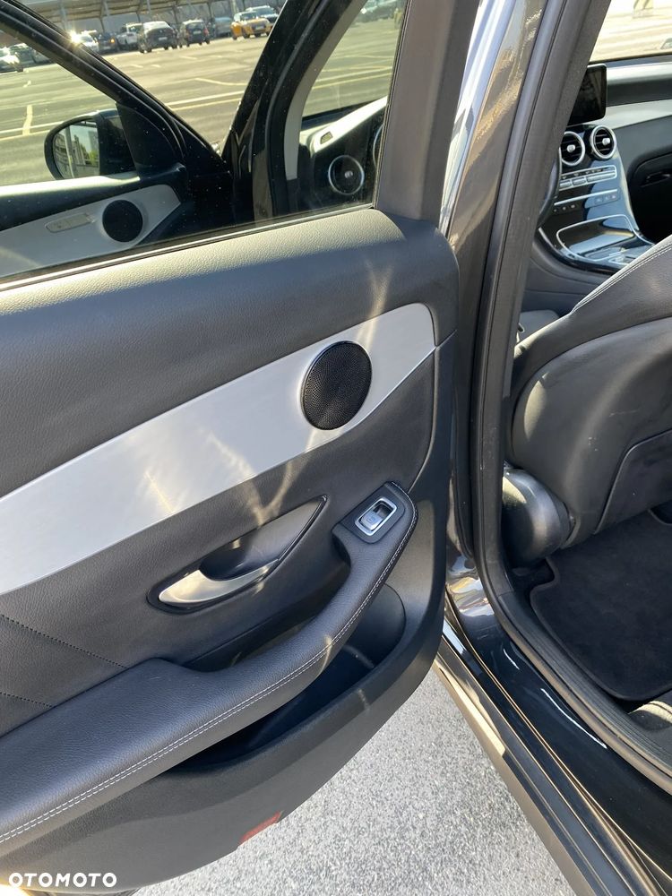 Mercedes-Benz GLC 300 e 4-Matic Business Edition - 18