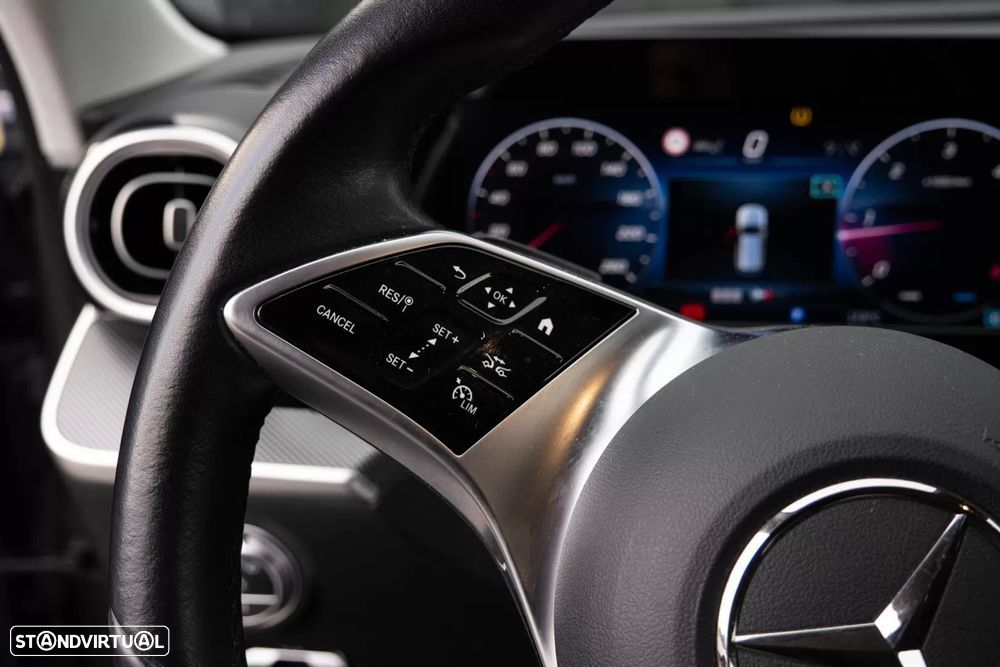 Mercedes-Benz C 200 d Avantgarde - 21