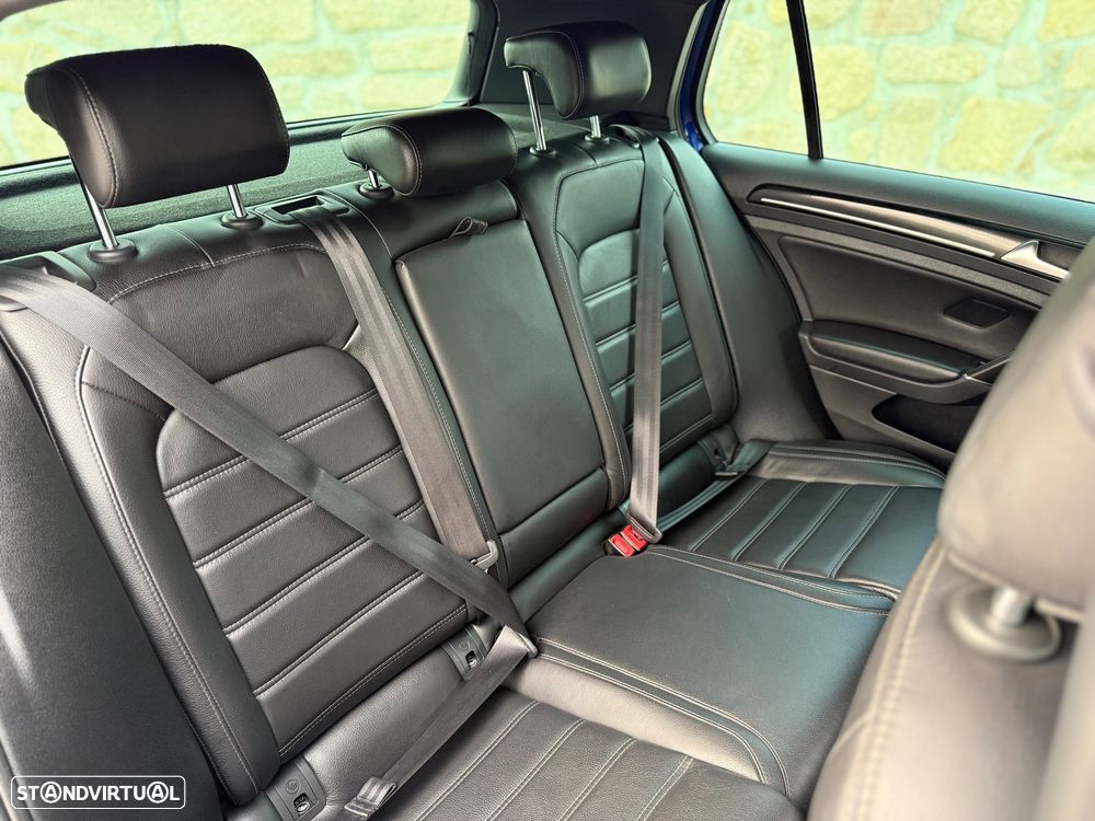 VW Golf R 2.0 TSI OPF 4Motion DSG - 22