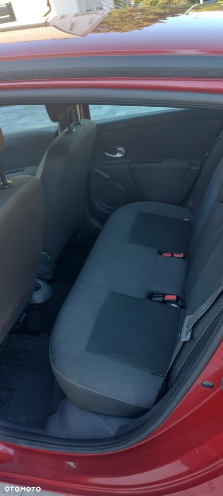 Renault Clio 1.2 16V Alize - 6