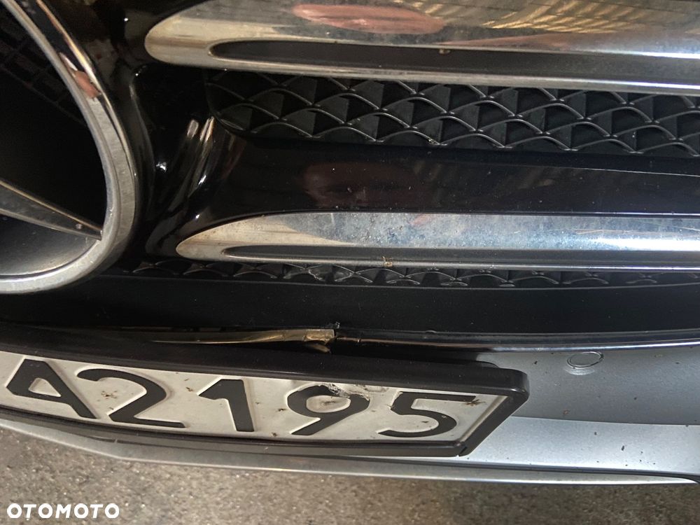 Mercedes-Benz Klasa E 220 d 9G-TRONIC Exclusive - 13