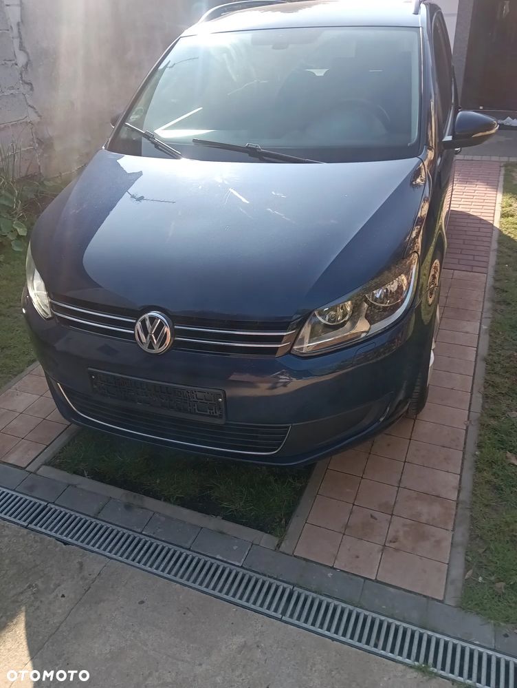 Volkswagen Touran - 26