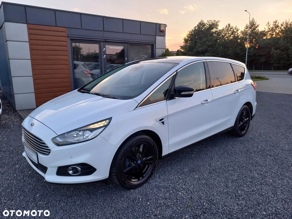Ford S-Max 2.0 TDCi Titanium PowerShift - 2