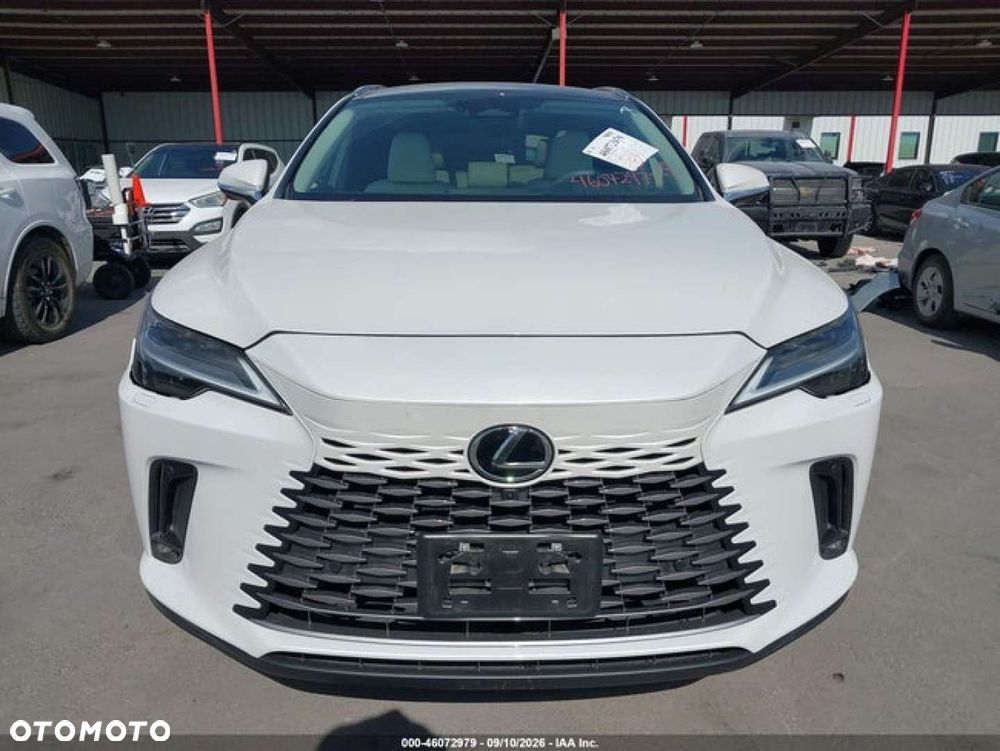Lexus RX - 8