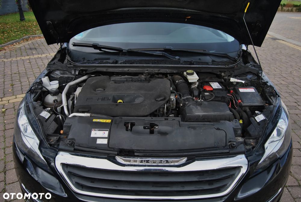 Peugeot 308 HDi FAP 150 Family - 14