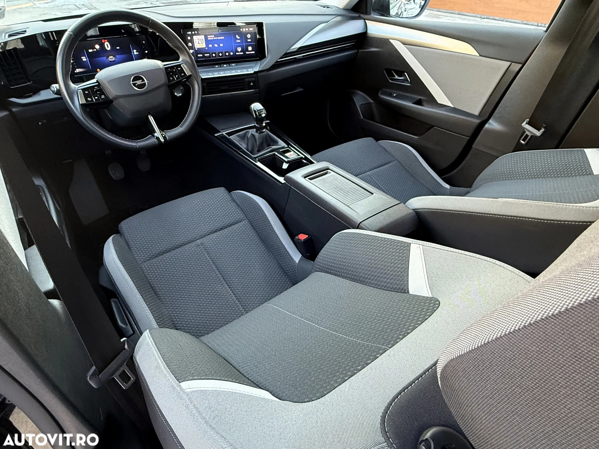Opel Astra 1.2 Turbo Enjoy - 7