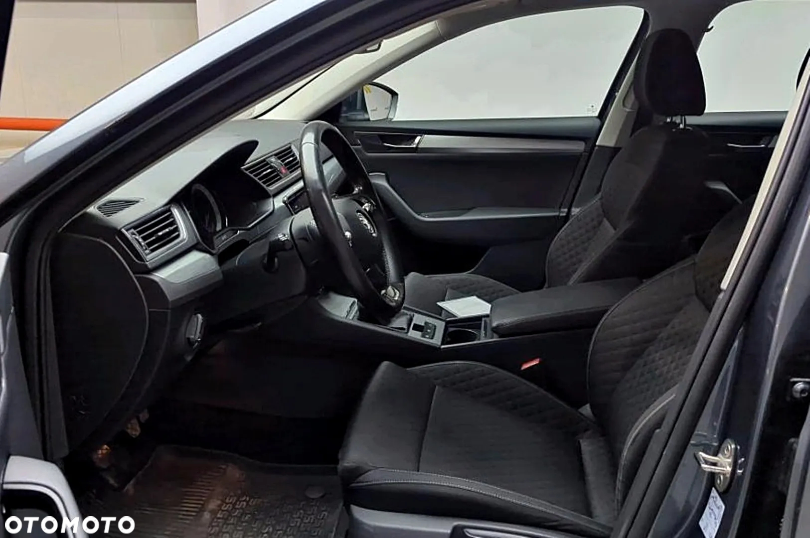 Skoda Superb 1.5 TSI ACT Ambition - 7