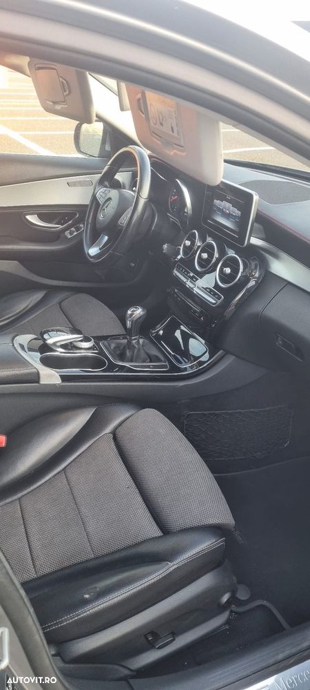 Mercedes-Benz C - 8