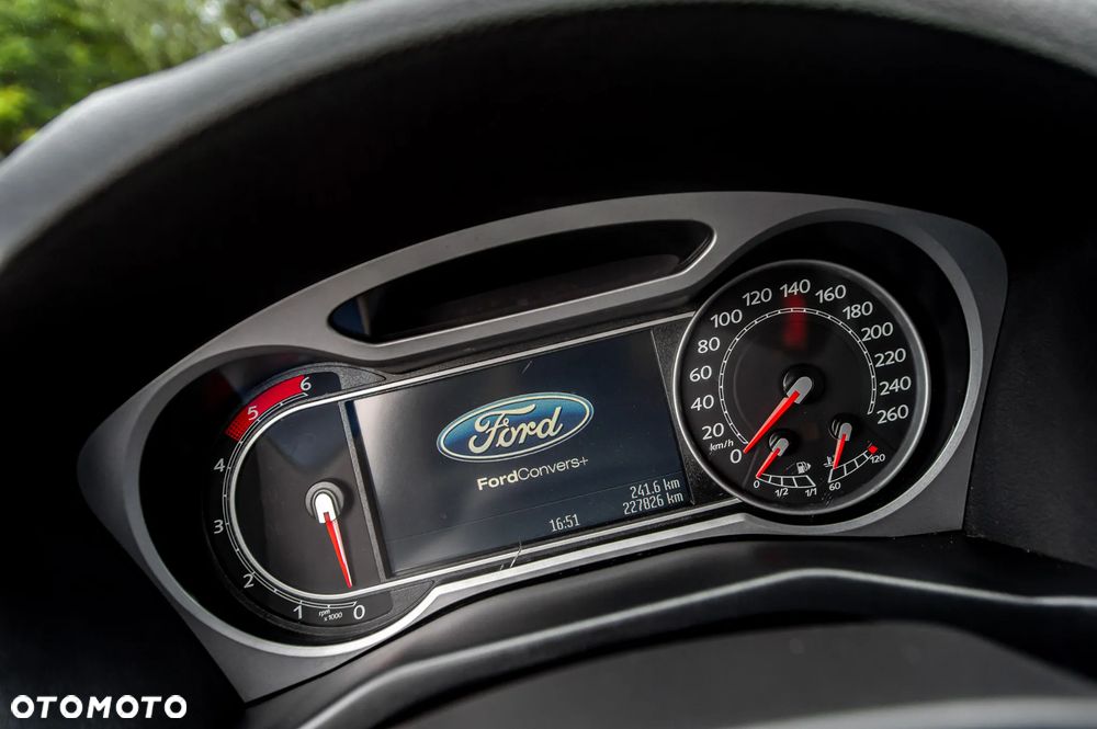 Ford Mondeo 2.2 TDCi Titanium S - 40