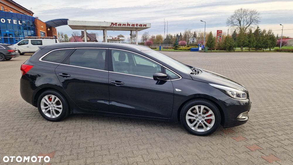 Kia Ceed 1.6 CRDi L - 11