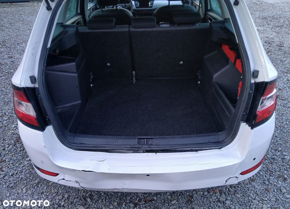 Skoda Fabia 1.0 TSI Ambition - 12