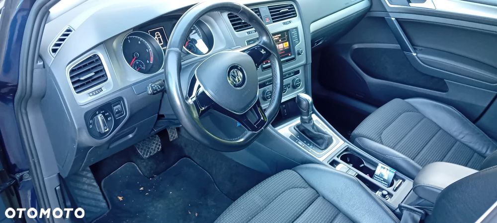 Volkswagen Golf 1.6 TDI BlueMotion Technology DSG Trendline - 11
