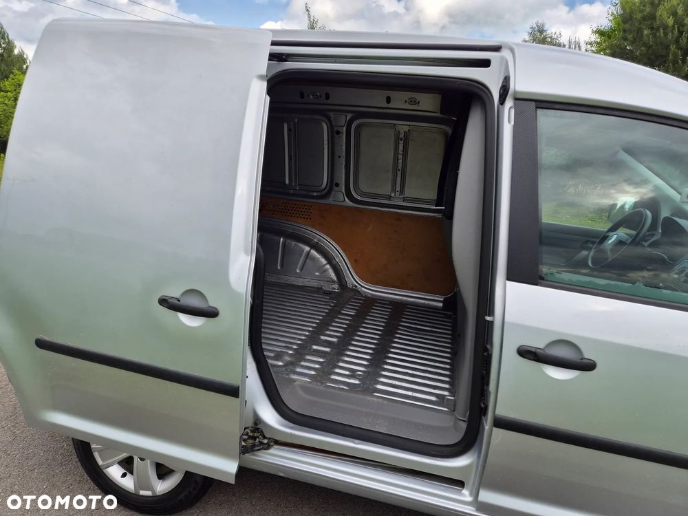 Volkswagen CADDY - 12