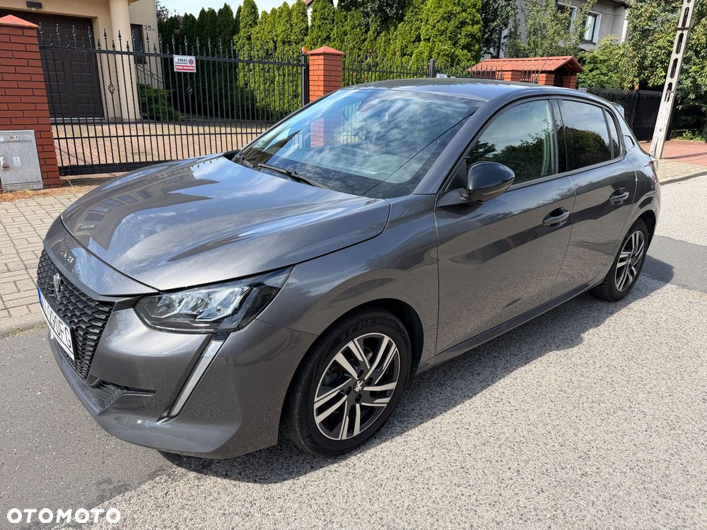 Peugeot 208 - 1