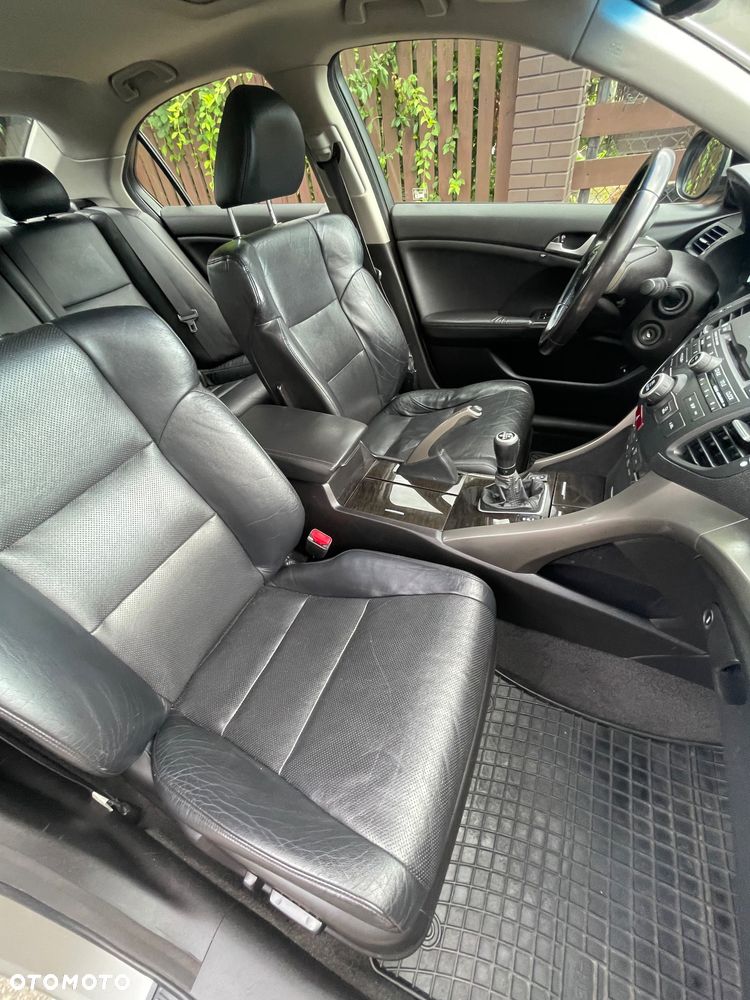 Honda Accord 2.0 Executive - 3