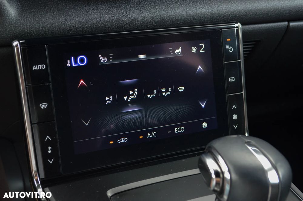 Mazda MX-30 e-SKYACTIV EXCLUSIVE-LINE - 28