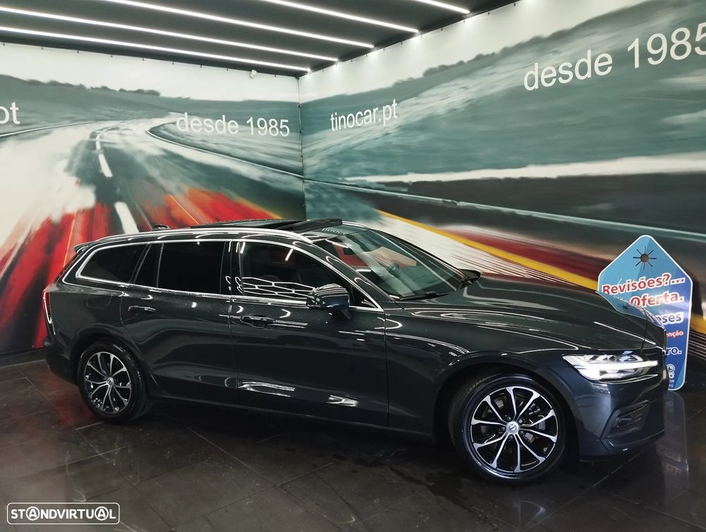 Volvo V60 2.0 D4 Momentum Plus - 3