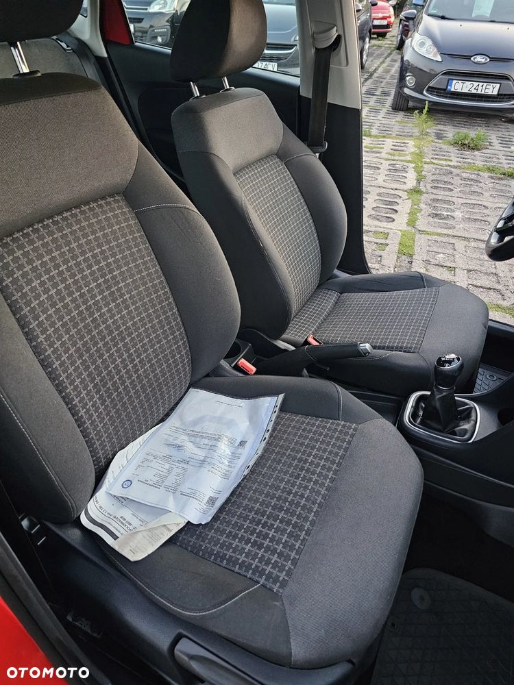 Volkswagen Polo - 17