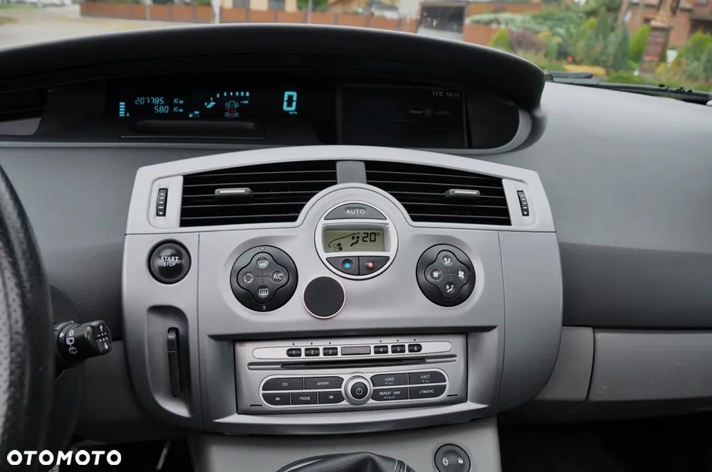 Renault Scenic 2.0 16V Luxe Dynamique - 15