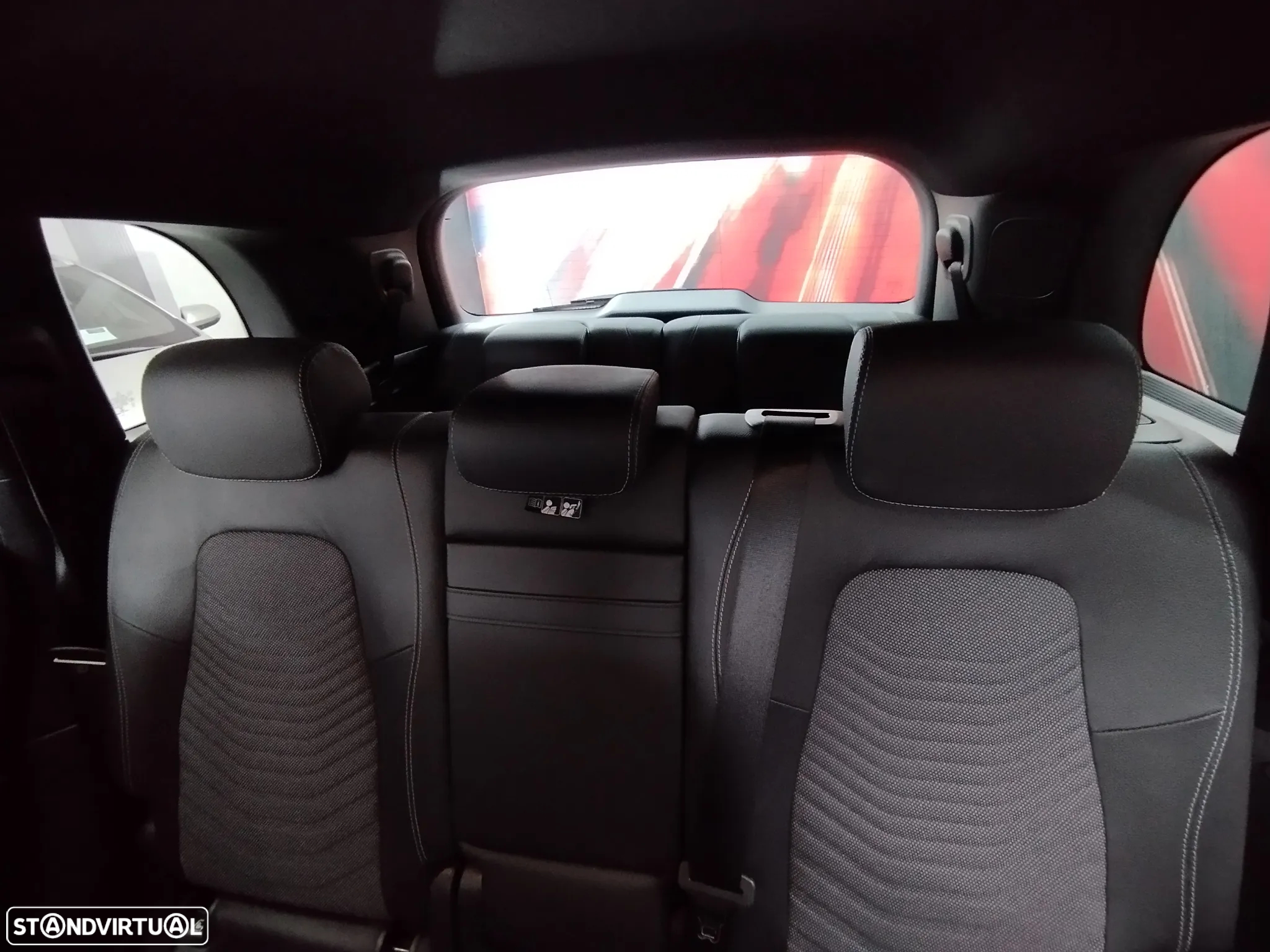 Mercedes-Benz GLB 200 d Style - 19