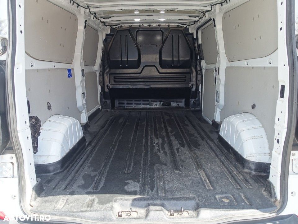 Ford Transit Custom - 17