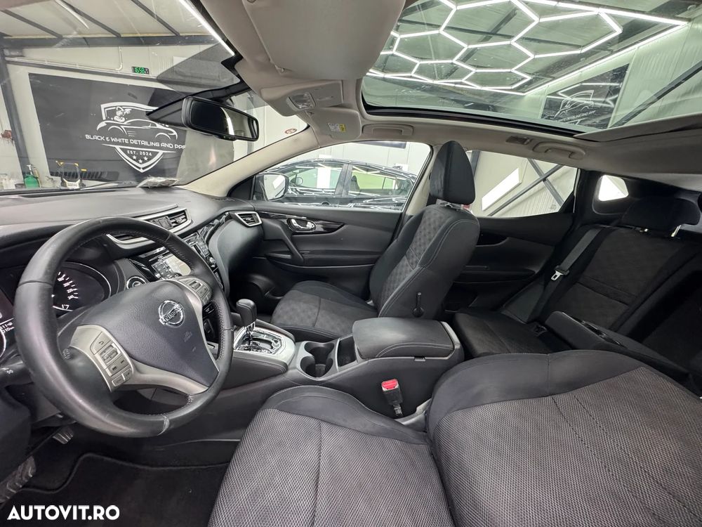 Nissan Qashqai 1.6 DCI Xtronic TEKNA - 19