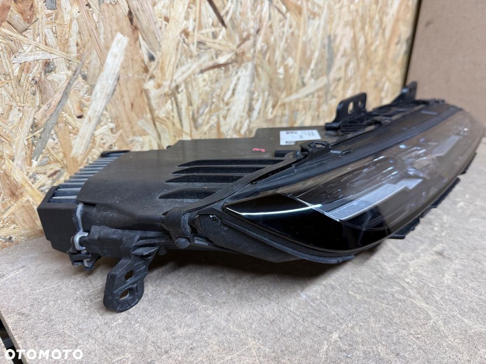 REFLEKTOR LAMPA LED BMW 7 i7 G70 SWAROVSKI CRYSTAL PRAWA ORYGINAŁ 9879936 - 11