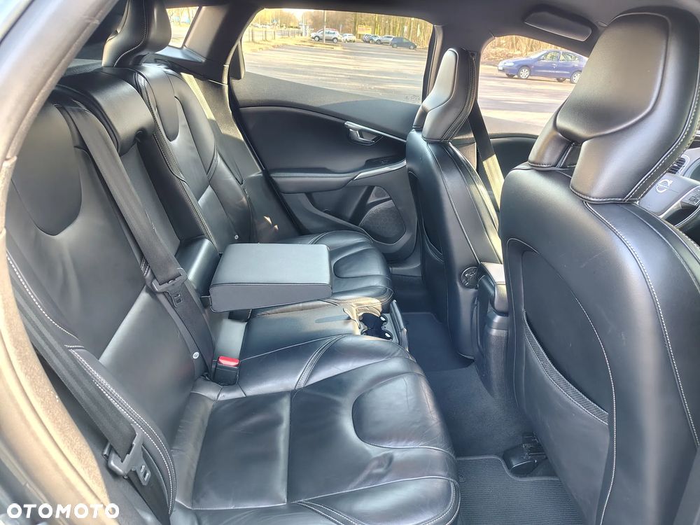 Volvo V40 D4 RDesign - 17