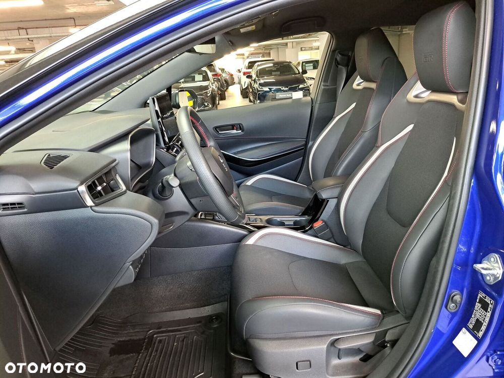 Toyota Corolla 1.8 Hybrid GR Sport - 12