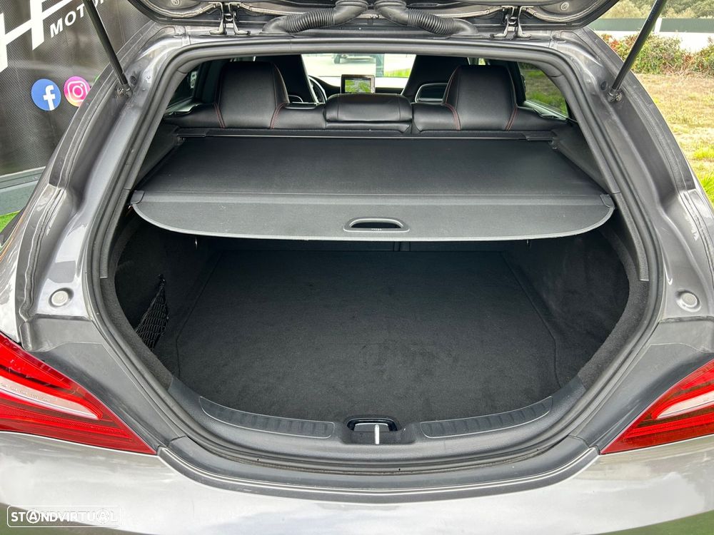 Mercedes-Benz CLA 200 - 49