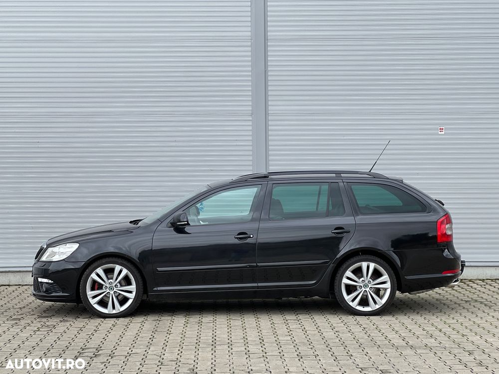 Skoda Octavia 2.0 TDI DPF RS - 2