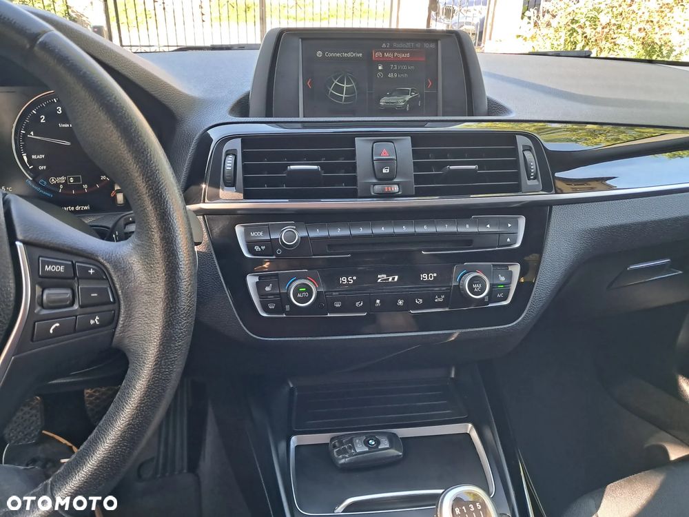 BMW Seria 1 - 23