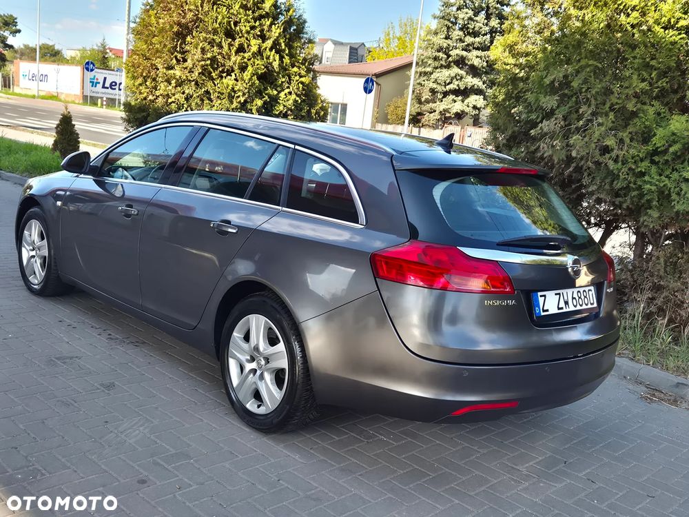 Opel Insignia 2.0 CDTI Edition - 9