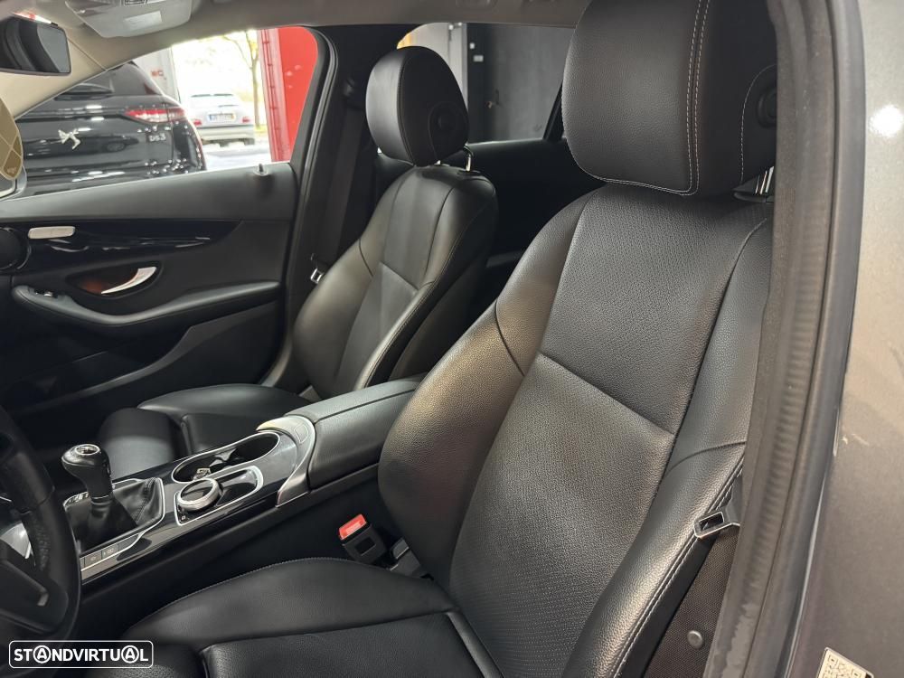 Mercedes-Benz C 200 d Station Avantgarde - 27