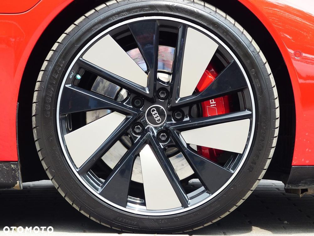 Audi RS e-tron GT - 9